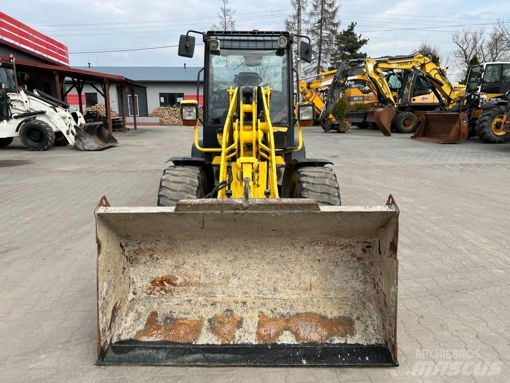 Wacker Neuson WL 37 لوادر بعجل