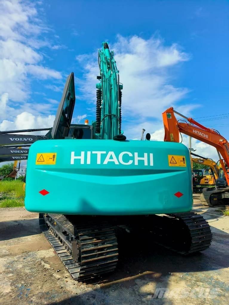 Hitachi ZX 200-5A حفارات زحافة