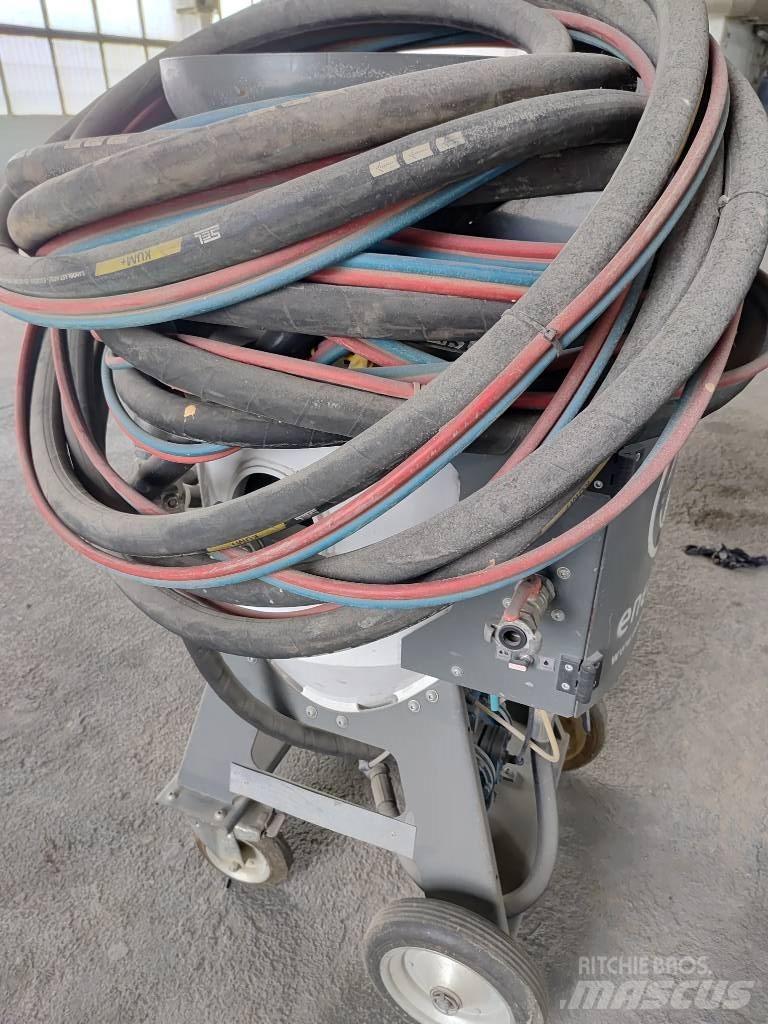 Jet Sandbot أخرى
