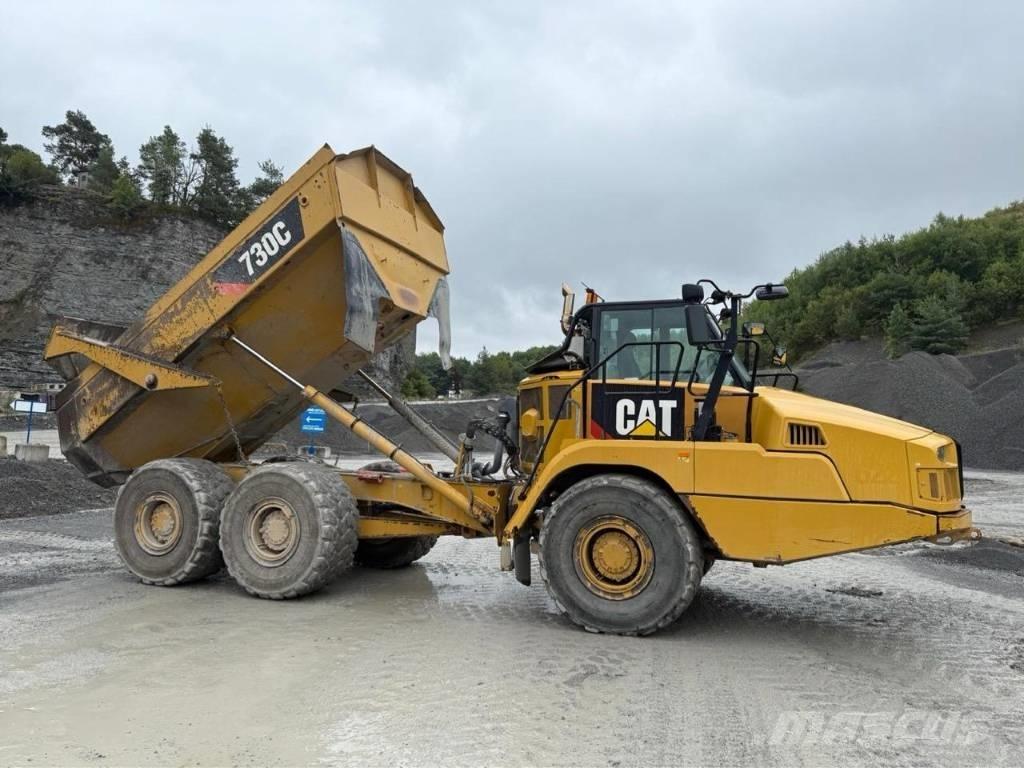CAT 730C ساحبات مفصلية