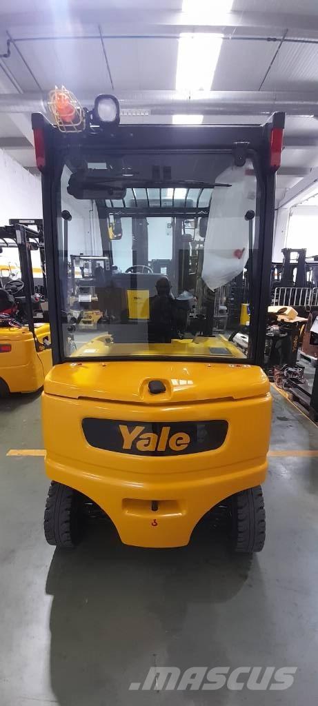 Yale ERP 30 VL شاحنات ذات رافعات شوكية تعمل بالكهرباء