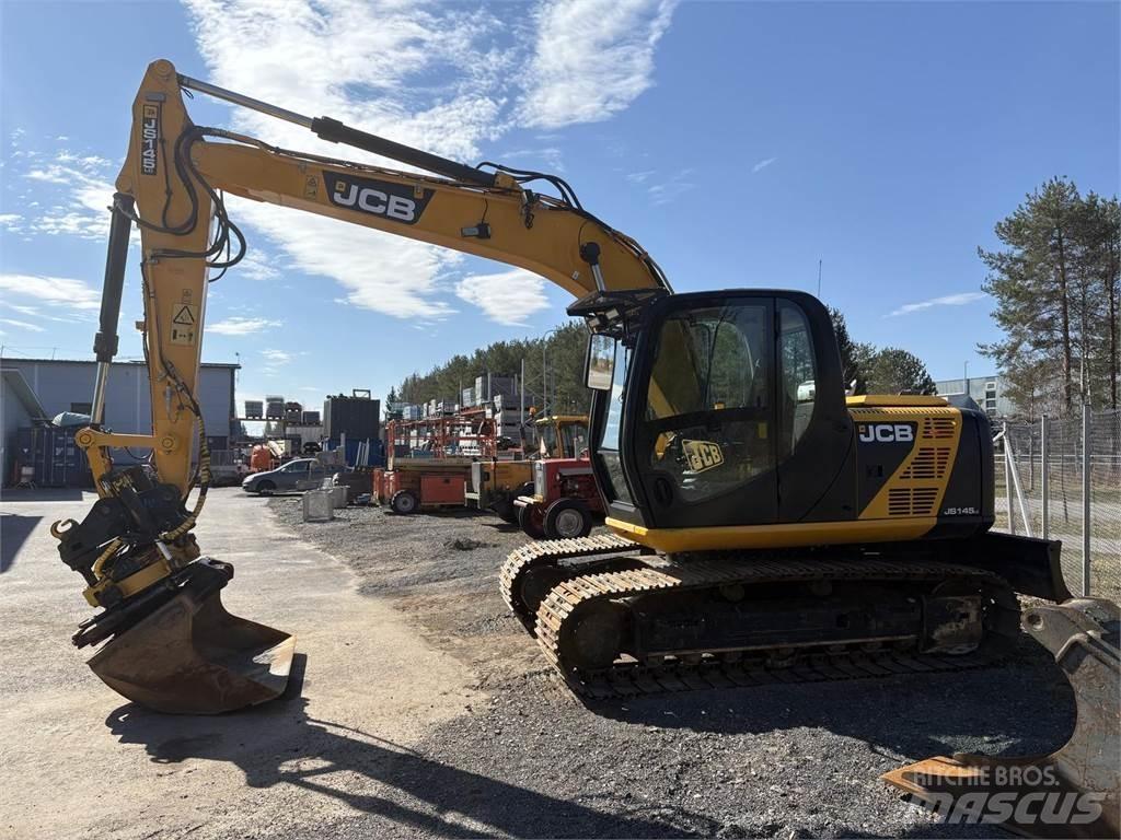 JCB JS145LC حفارات زحافة