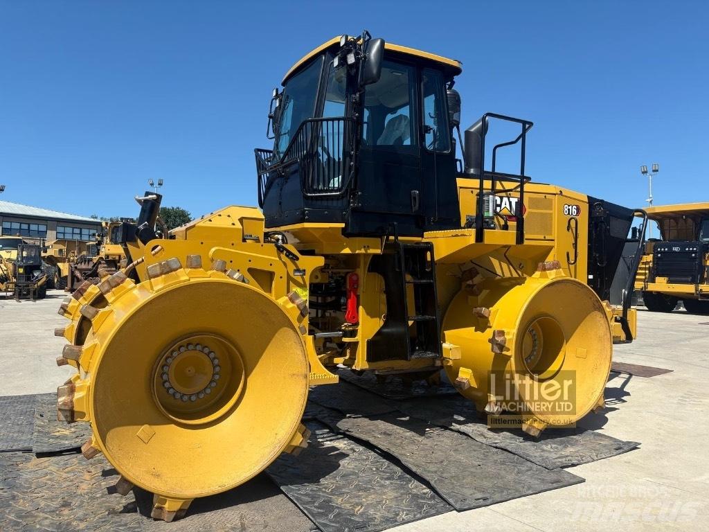 CAT 816 مكابس المخلفات