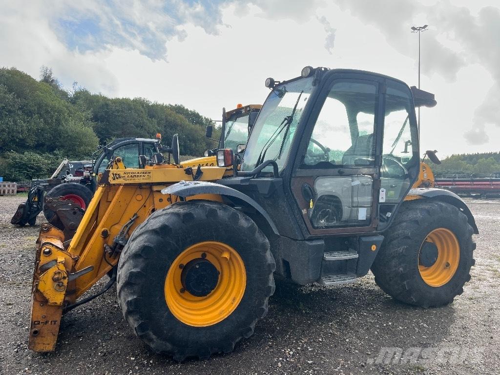 JCB 541-70 Agri Xtra معدات مناولة لأغراض الزراعة