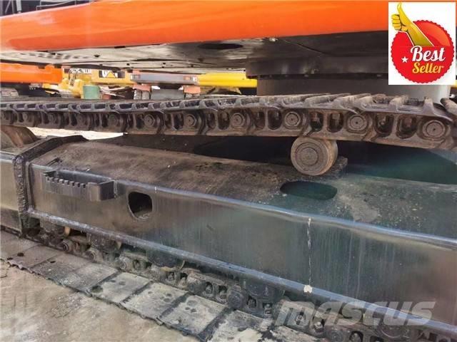 Hitachi EX 120 حفارات زحافة