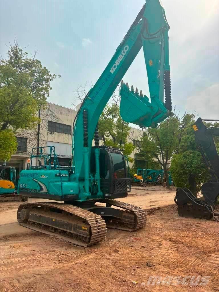 Kobelco SK 210 حفارات زحافة