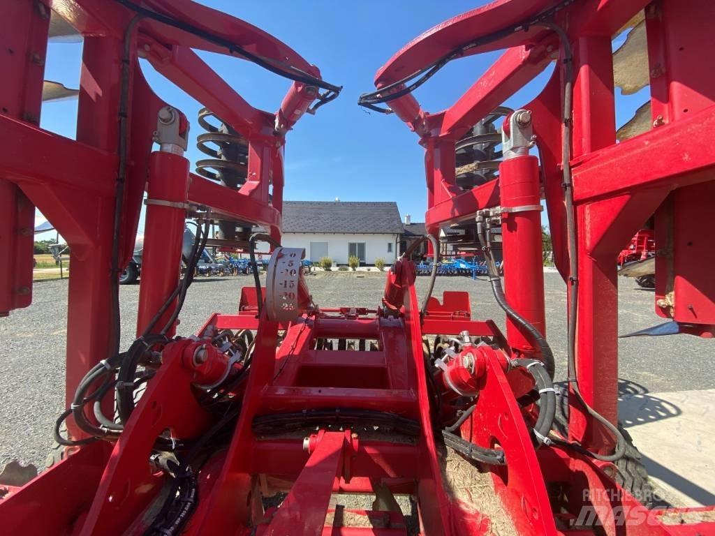 Horsch Joker 5 RT زحافات ساحقة