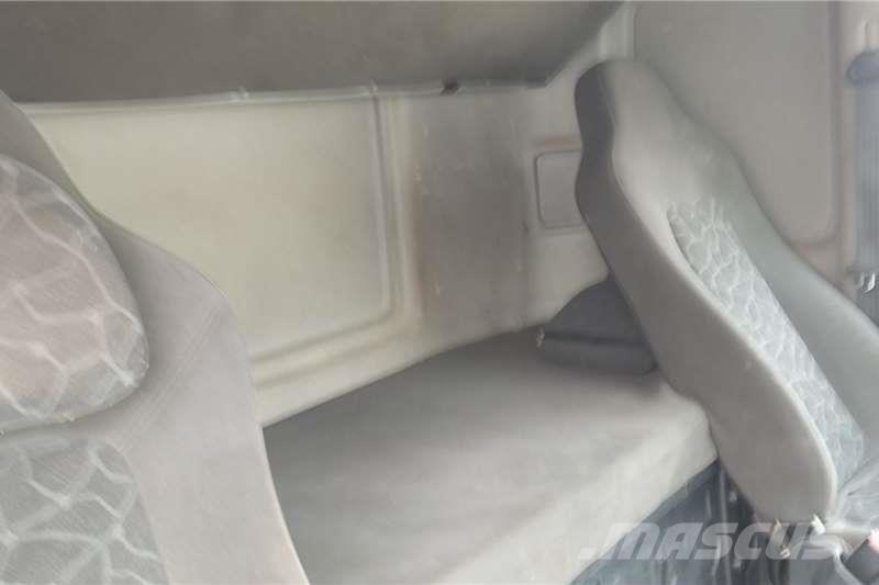 Daewoo KL3TX شاحنات أخرى