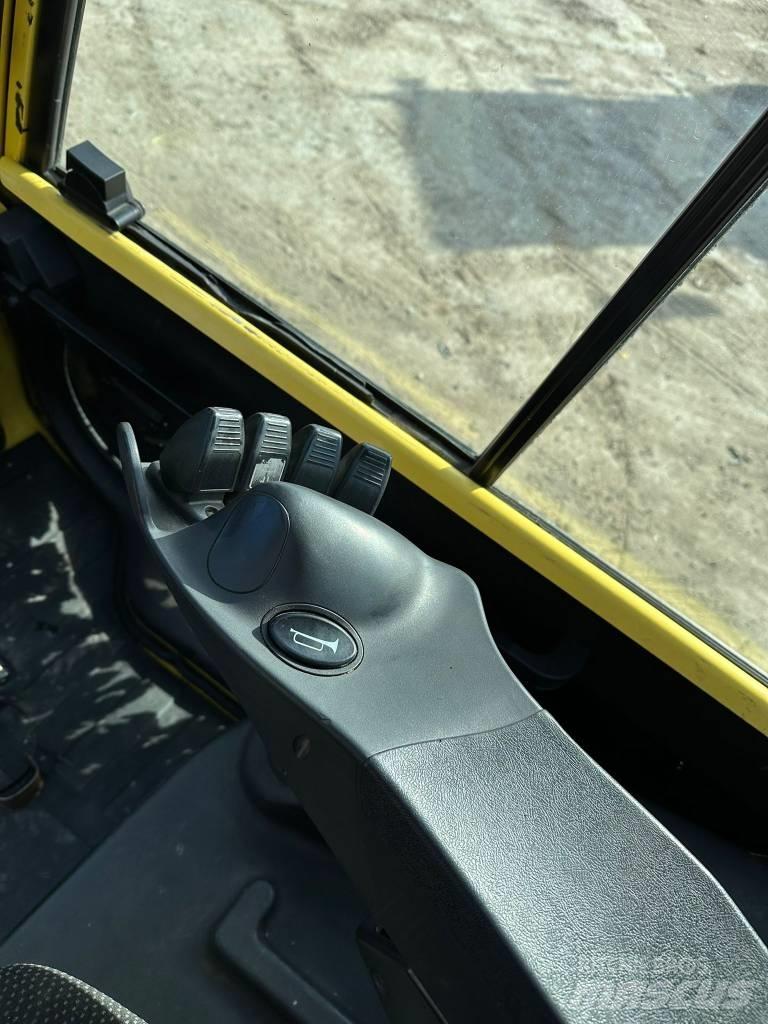 Hyster H 8.0FT9 شاحنات LPG
