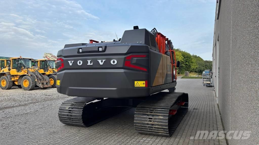 Volvo EC 260 FL حفارات زحافة