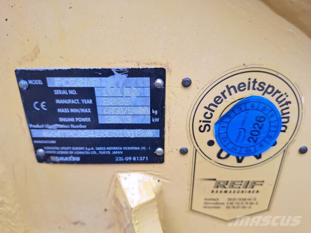 Komatsu PC 55 MR-2 حفارات صغيرة أقل من 7 طن (حفارات صغيرة)