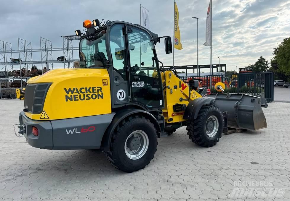 Wacker Neuson WL 60 لوادر بعجل