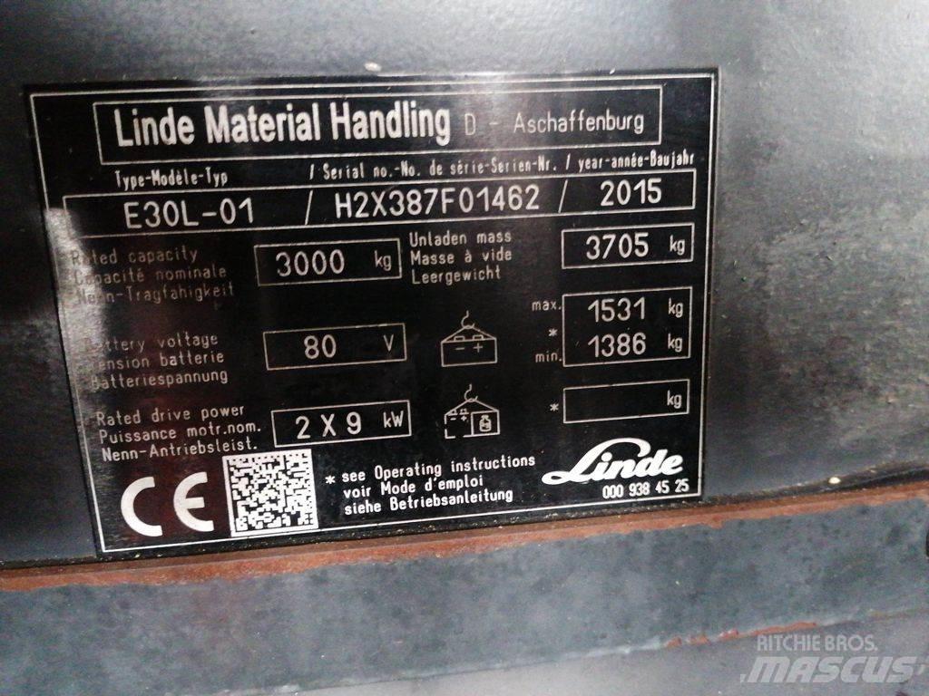 Linde E30L-01 شاحنات ذات رافعات شوكية تعمل بالكهرباء