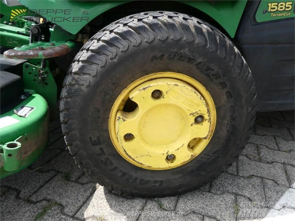 John Deere 1585 ماكينات زراعية أخرى