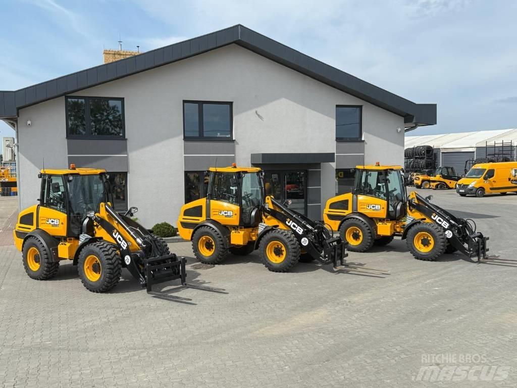 JCB 409 لوادر بعجل