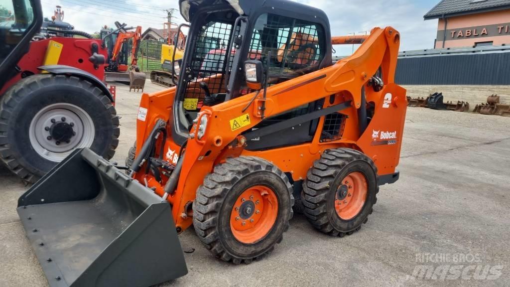 Bobcat S530 لوادر انزلاقية التوجيه