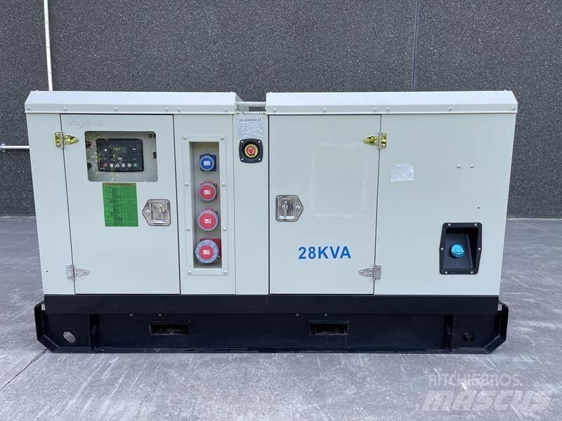 Cummins 28 kVA مولدات ديزل