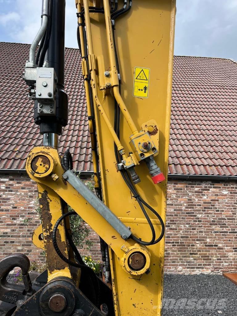 CAT 316 EL حفارات زحافة