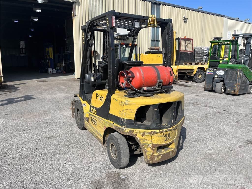 Yale GLP25VX شاحنات LPG