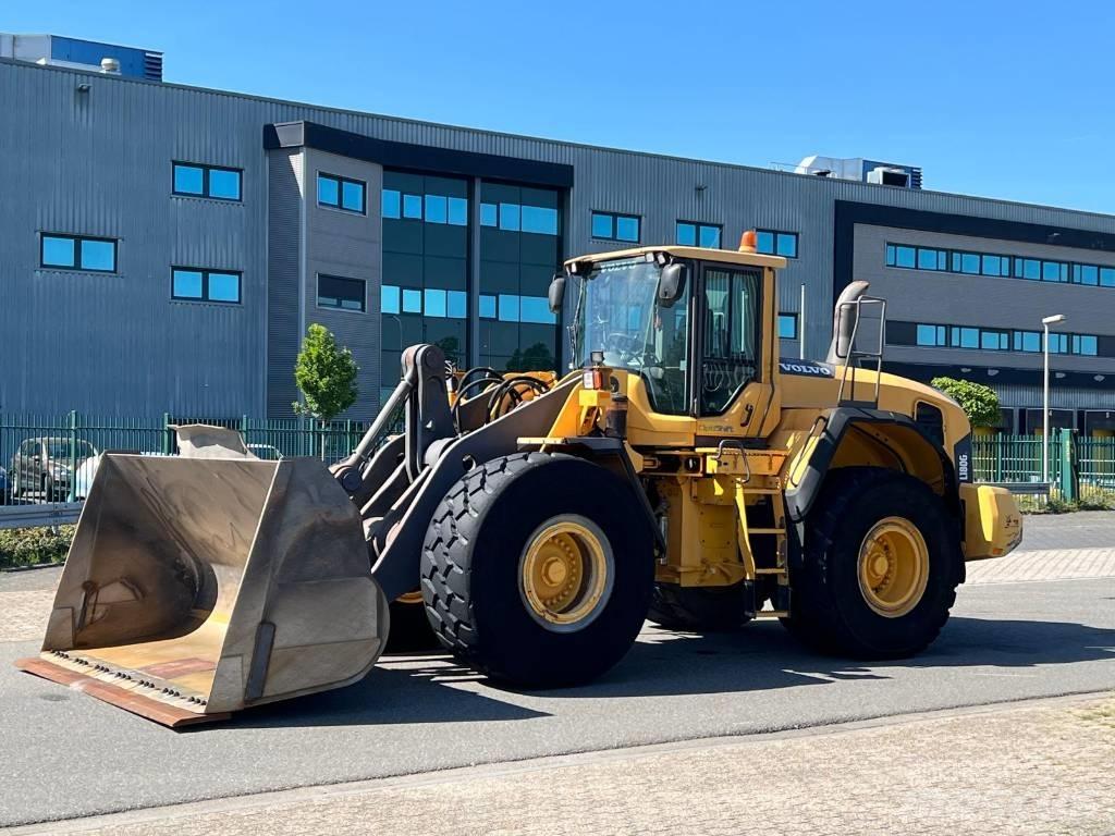 Volvo L 180 G لوادر بعجل