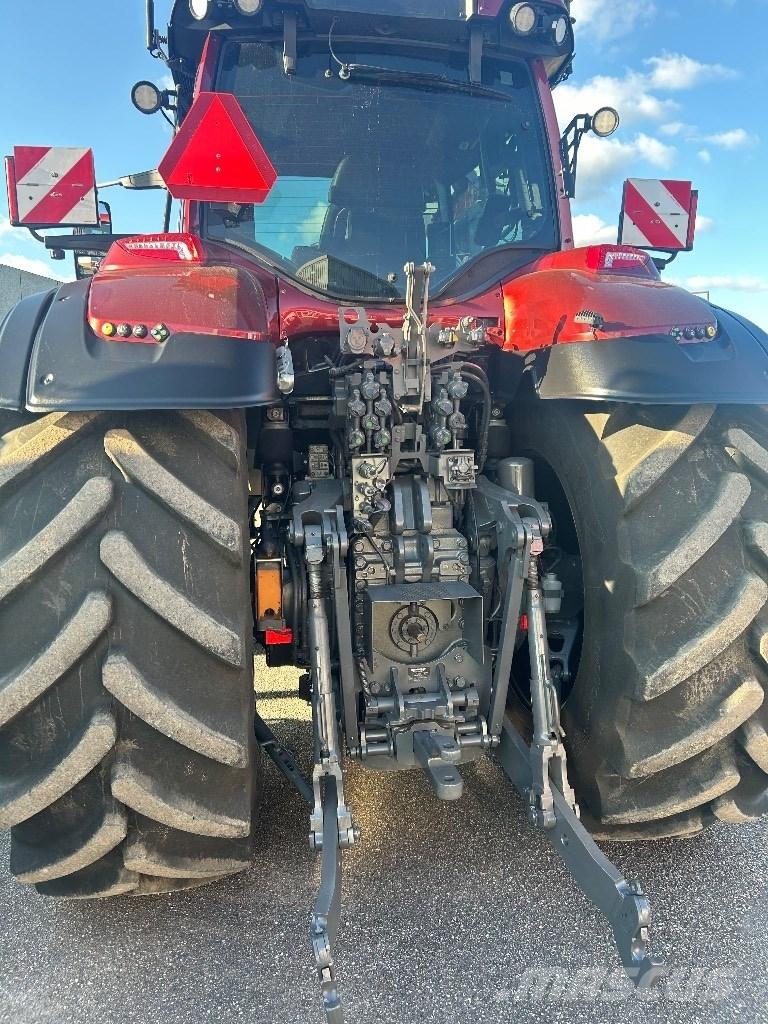 Valtra Q 305 الجرارات