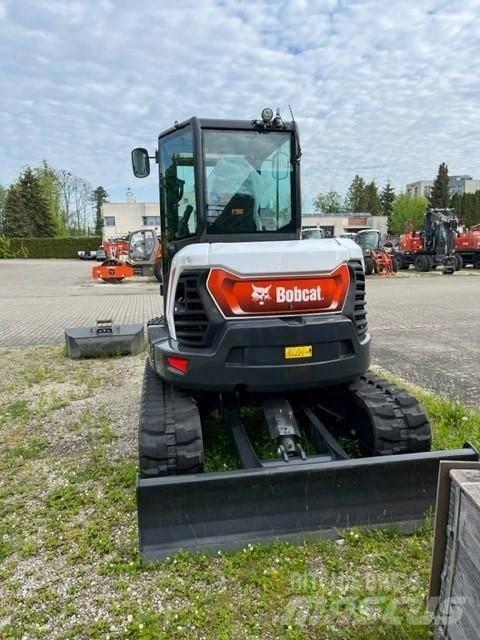 Bobcat E 55 z حفارات صغيرة أقل من 7 طن (حفارات صغيرة)