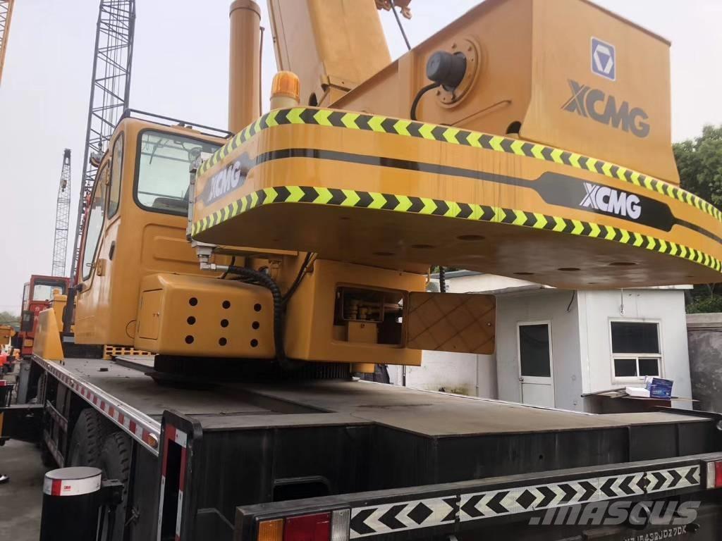 XCMG YQ 55 KC رافعات الطرق الوعرة