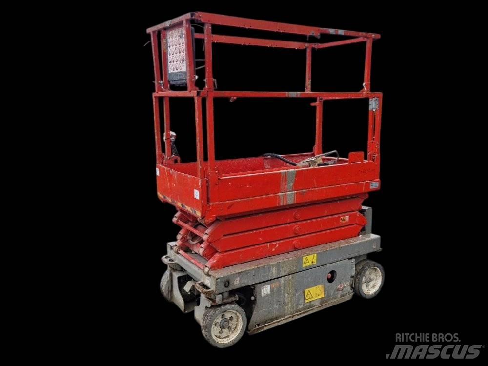 SkyJack SJ III 3219 رافعات مقصية الشكل
