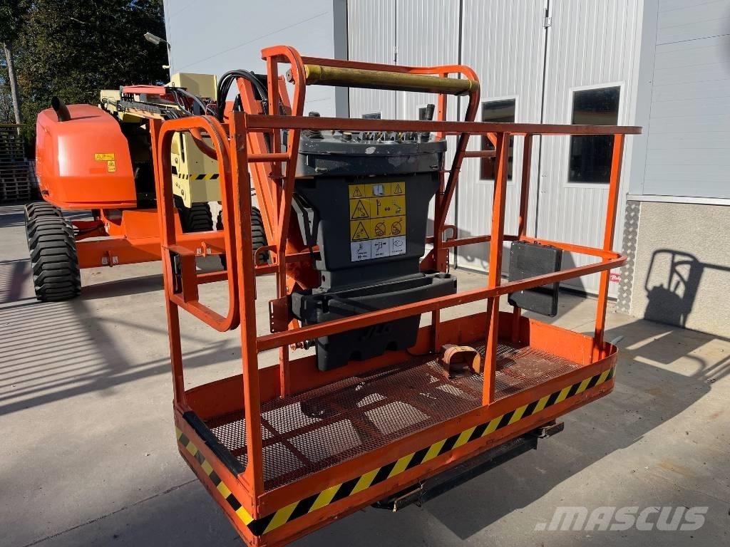 JLG 520 AJ رافعات سلة مفصلية