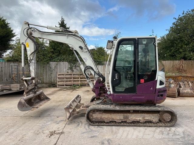 Takeuchi TB 260 حفارات صغيرة أقل من 7 طن (حفارات صغيرة)