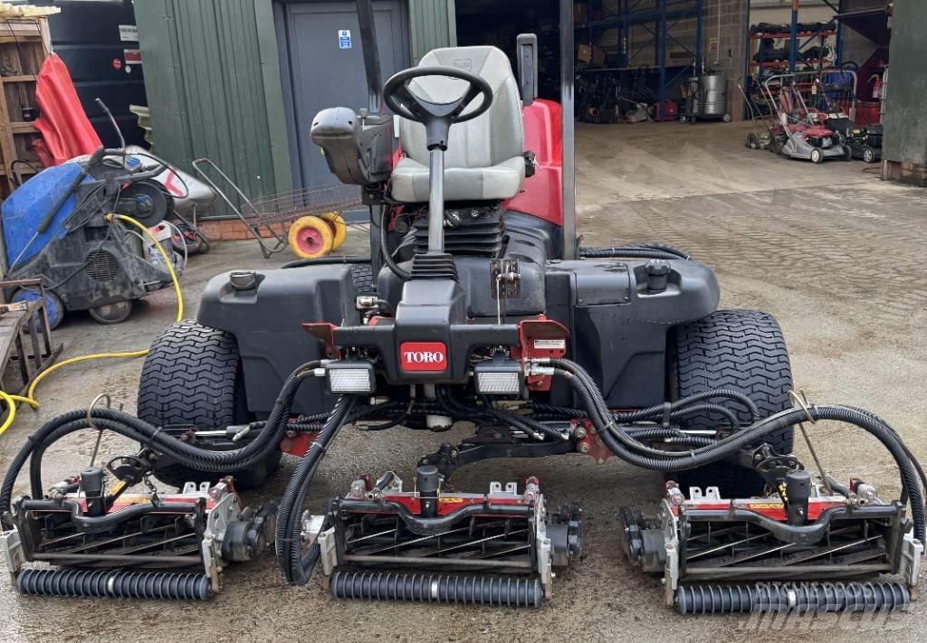 Toro REELMASTER 5610 ماكينات جز العشب