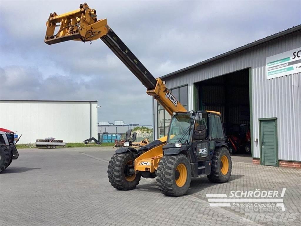JCB 541-70 AGRI معدات مناولة لأغراض الزراعة