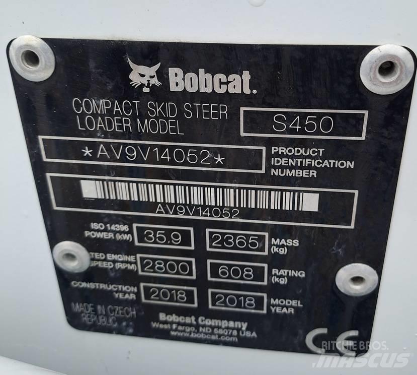 Bobcat S 450 لوادر انزلاقية التوجيه