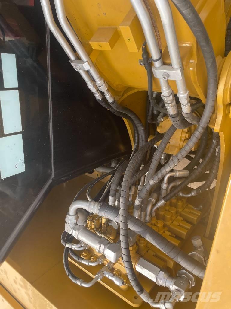 CAT 307E2 حفارات وسط 7 طن - 12 طن