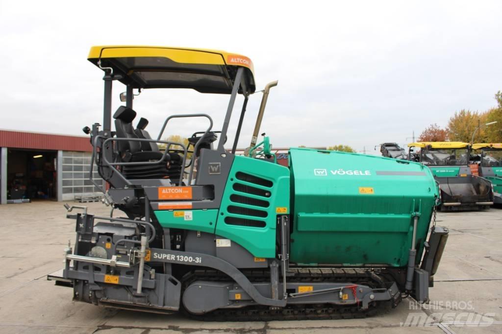 Vögele SUPER 1300-3I معدات السفلتة