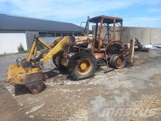 CASE 595 SLE      axle محور العجلة