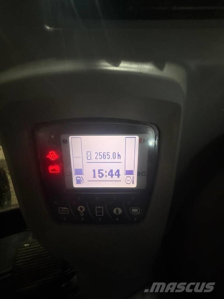 Kubota KX 080 حفارات وسط 7 طن - 12 طن