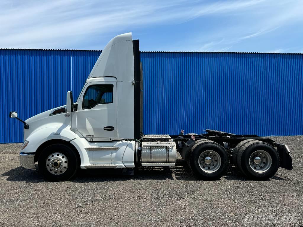 Kenworth T 680 وحدات الجر