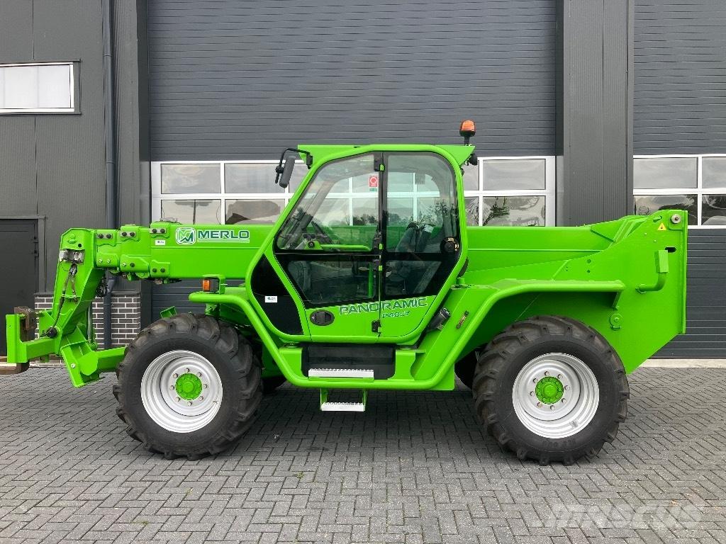 Merlo P 40.17 مناولات متداخلة