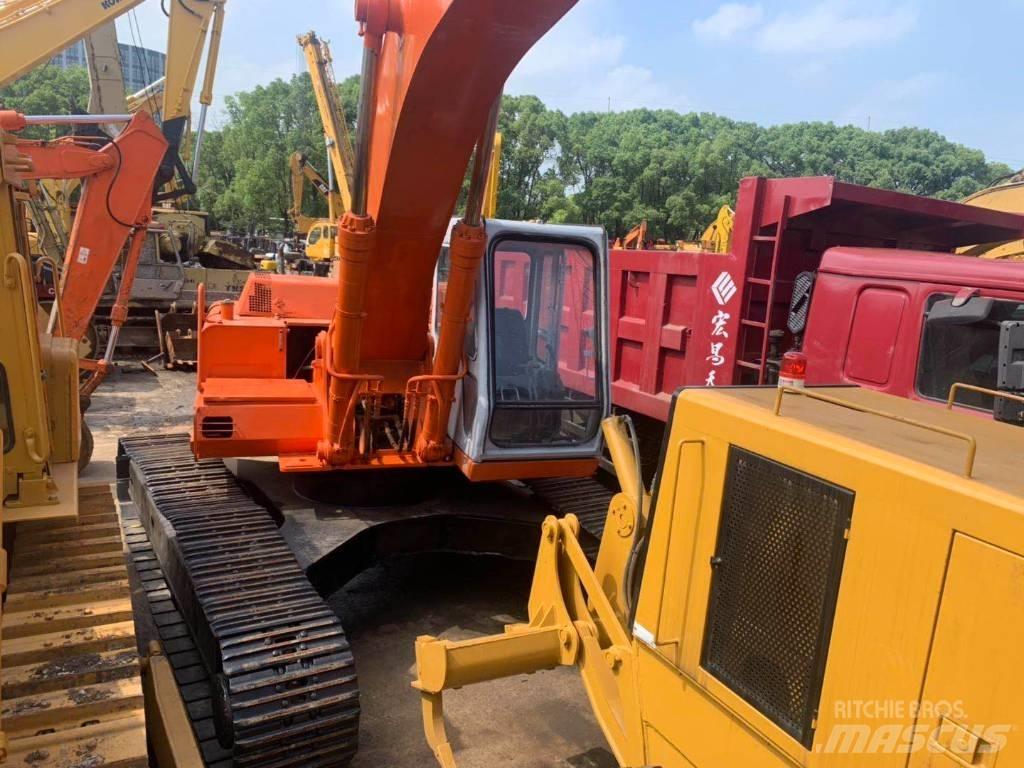 Hitachi EX 300 حفارات زحافة