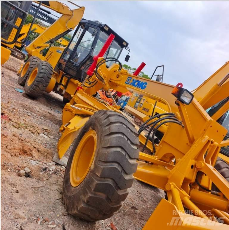 XCMG GR 215 معدات تمهيد الطرق