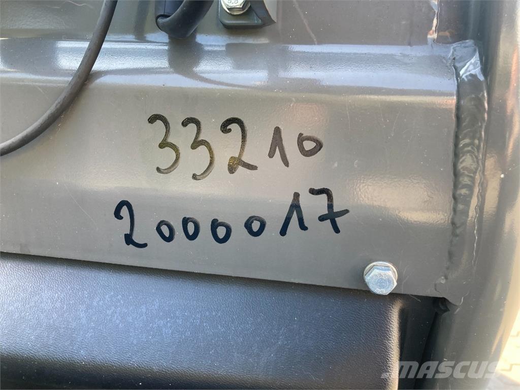 Kramer KT 357 مناولات متداخلة