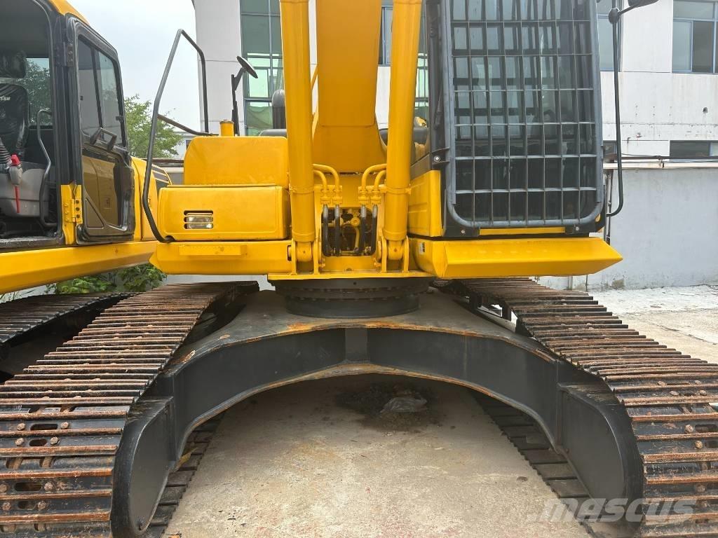 Komatsu PC 240 حفارات زحافة