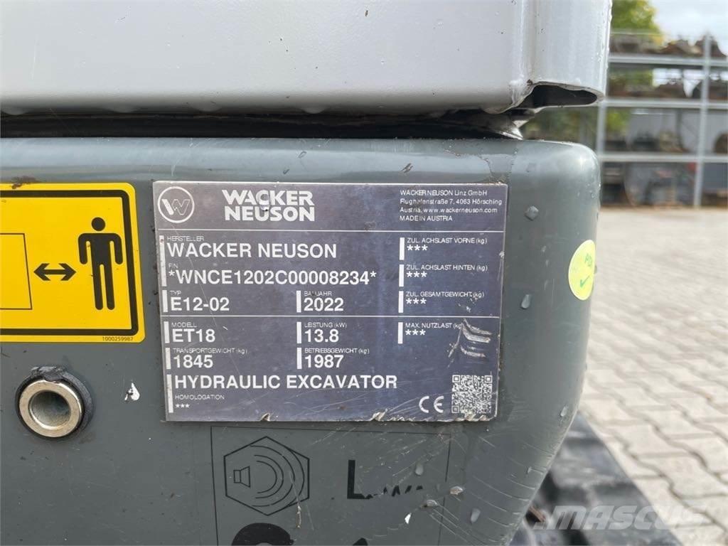 Wacker Neuson ET18 حفارات زحافة