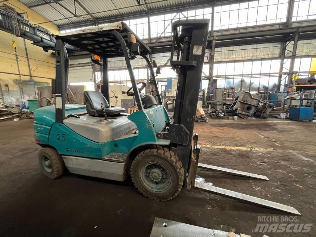 Feeler FD25TCJ شاحنات الديزل