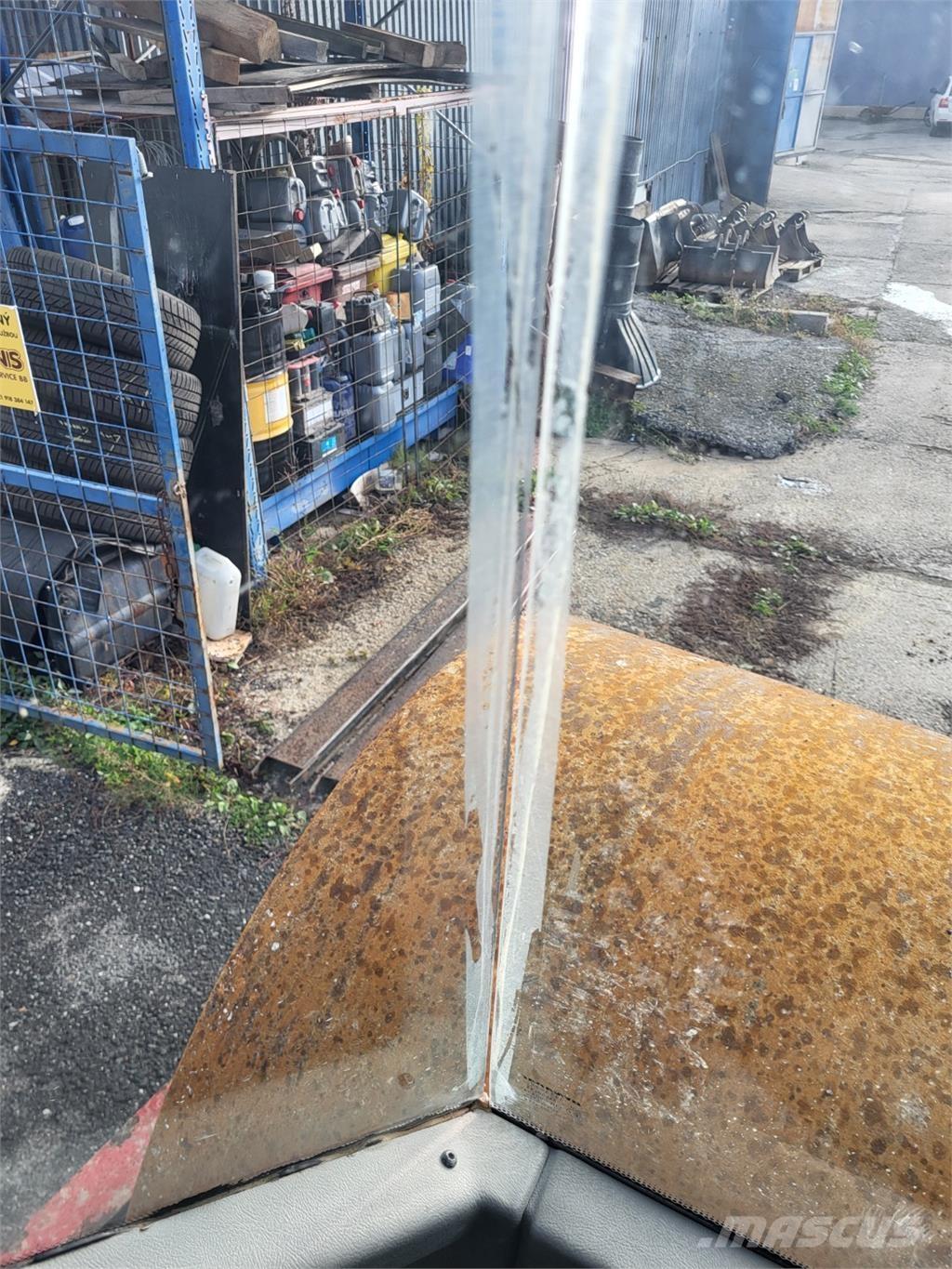 Dynapac CA302D أخرى