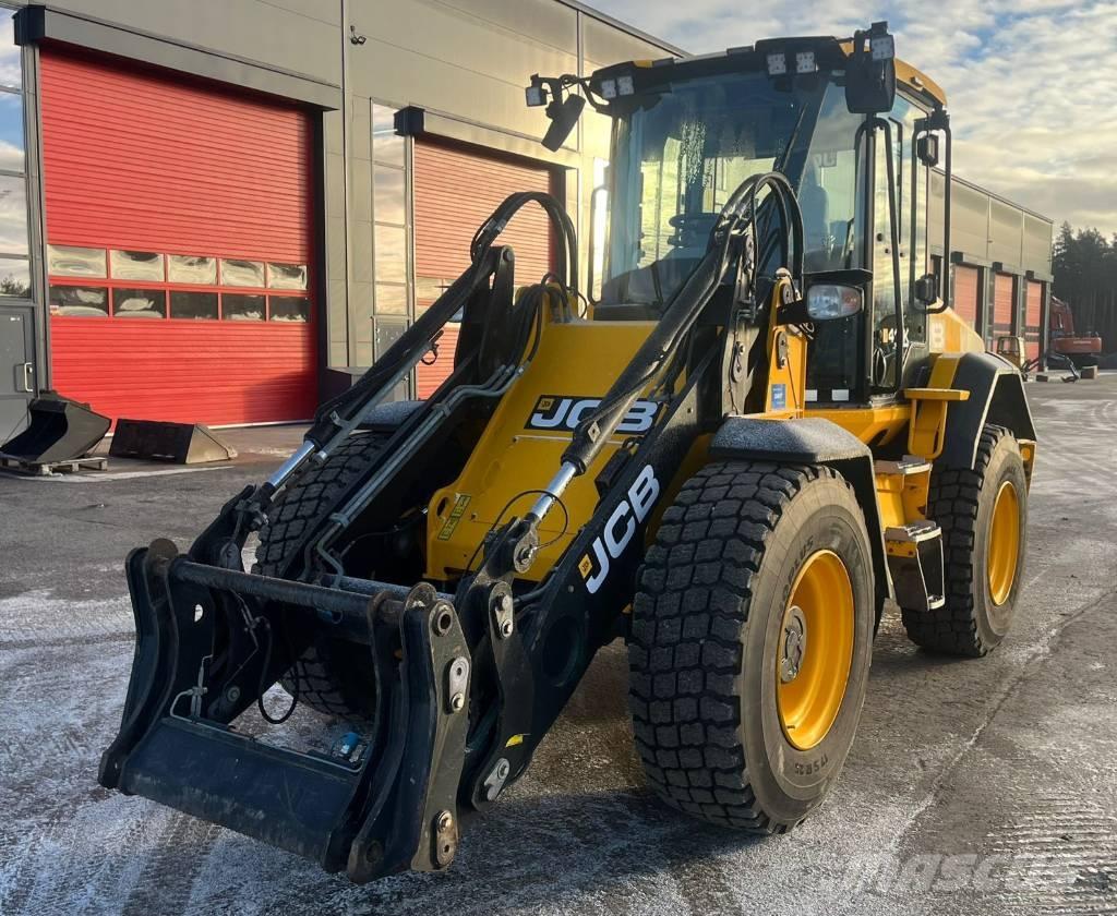 JCB 413K -2018 لوادر بعجل