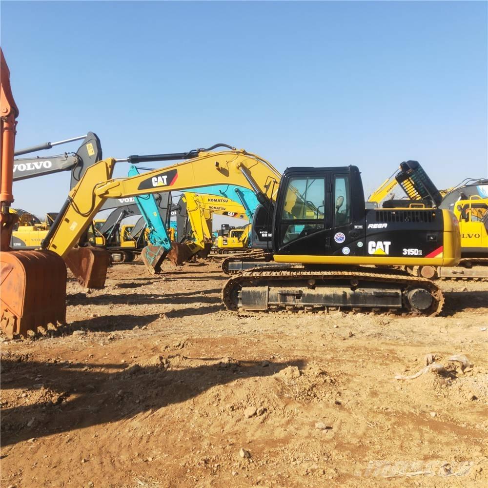 CAT 315D2 حفارات زحافة