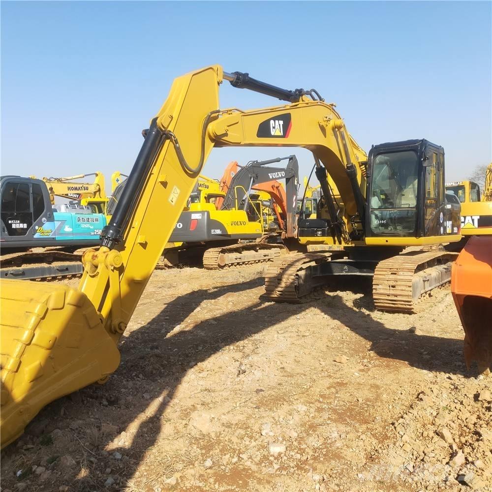 CAT 315D2 حفارات زحافة