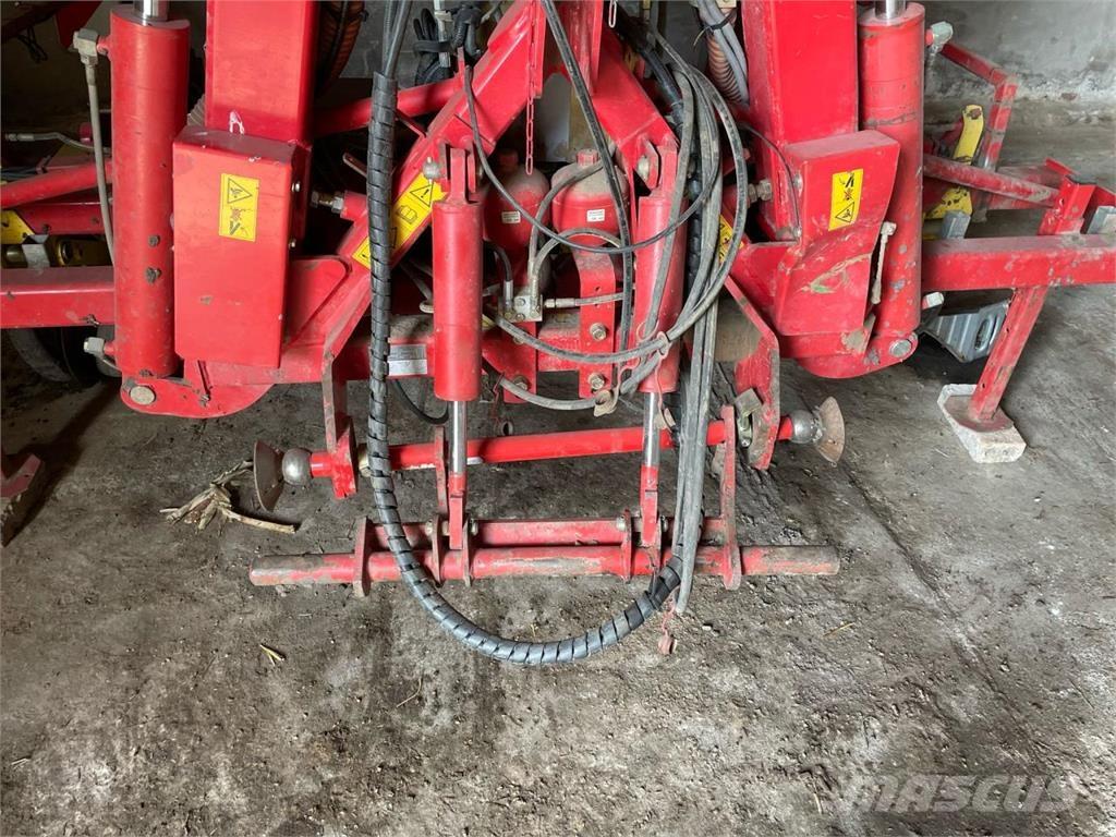 Kleine Unicorn 18 ماكينات البذر الدقيق